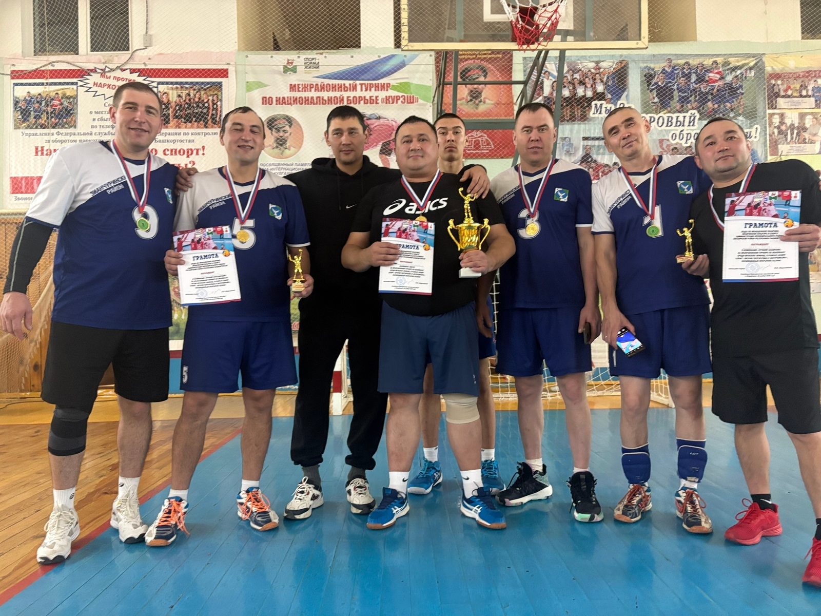 Ейәнсуралар – беренсе!