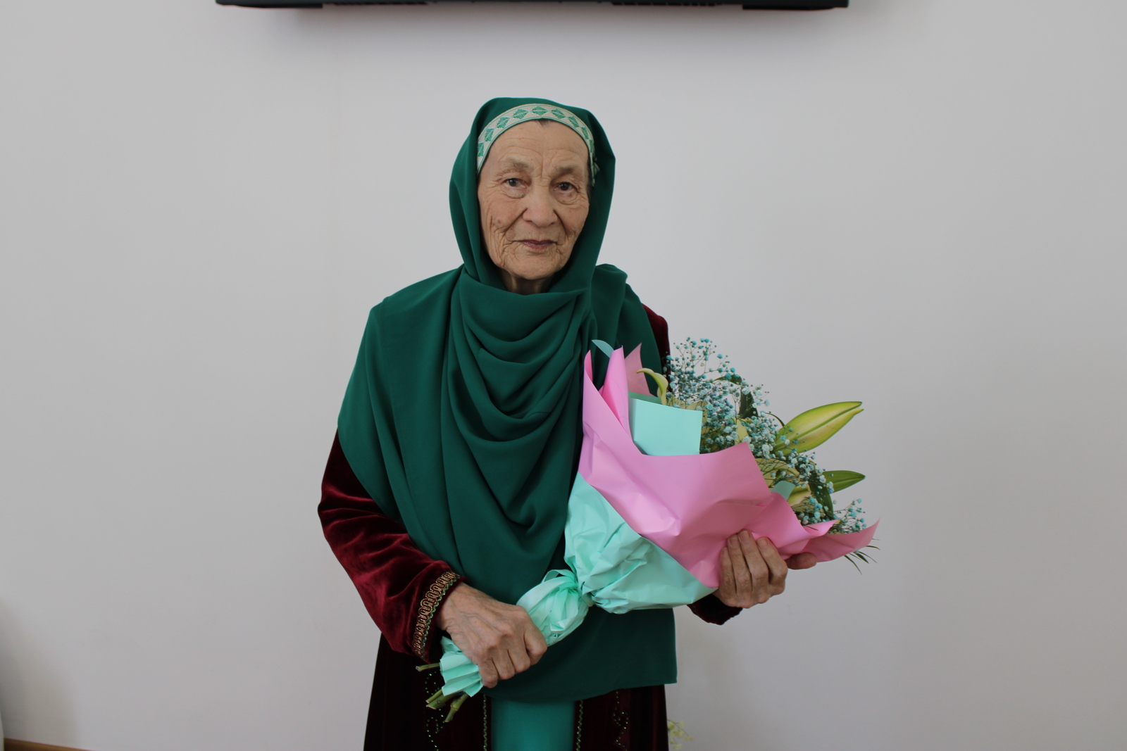 Мәрйәм Бураҡаева - "Халыҡ уҡытыусыһы"!