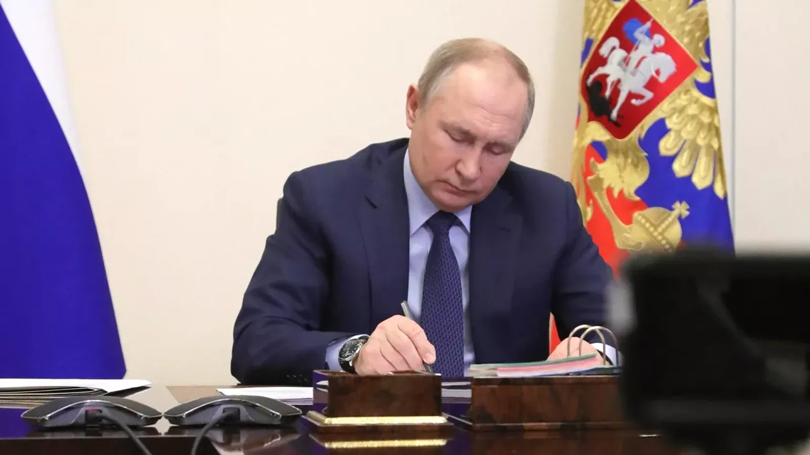 «Бумеранг возвращается»: Путин разрешил конфисковывать имущество США в России