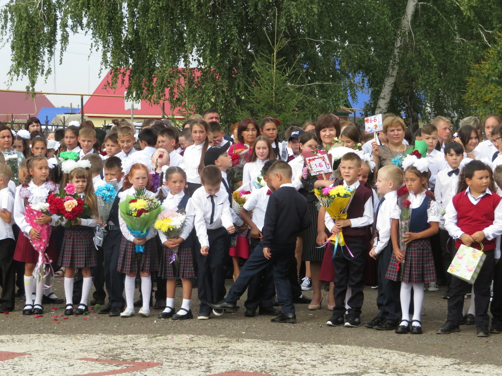 Будут ли выплаты на детей к школе от Путина в августе 2023 года?