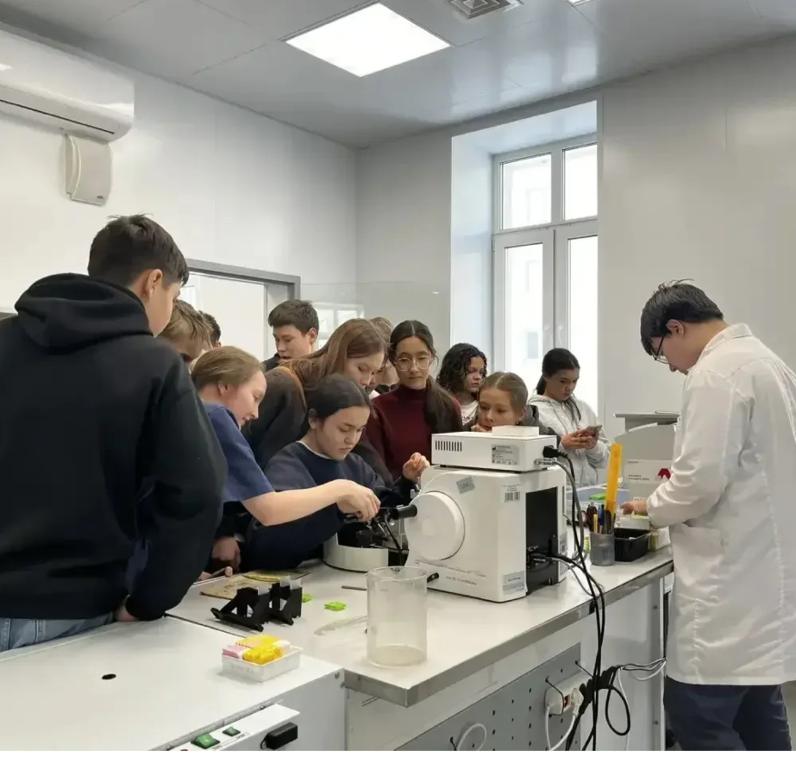 Уфимские школьники прошли по биолого-медицинскому маршруту в Кампусе