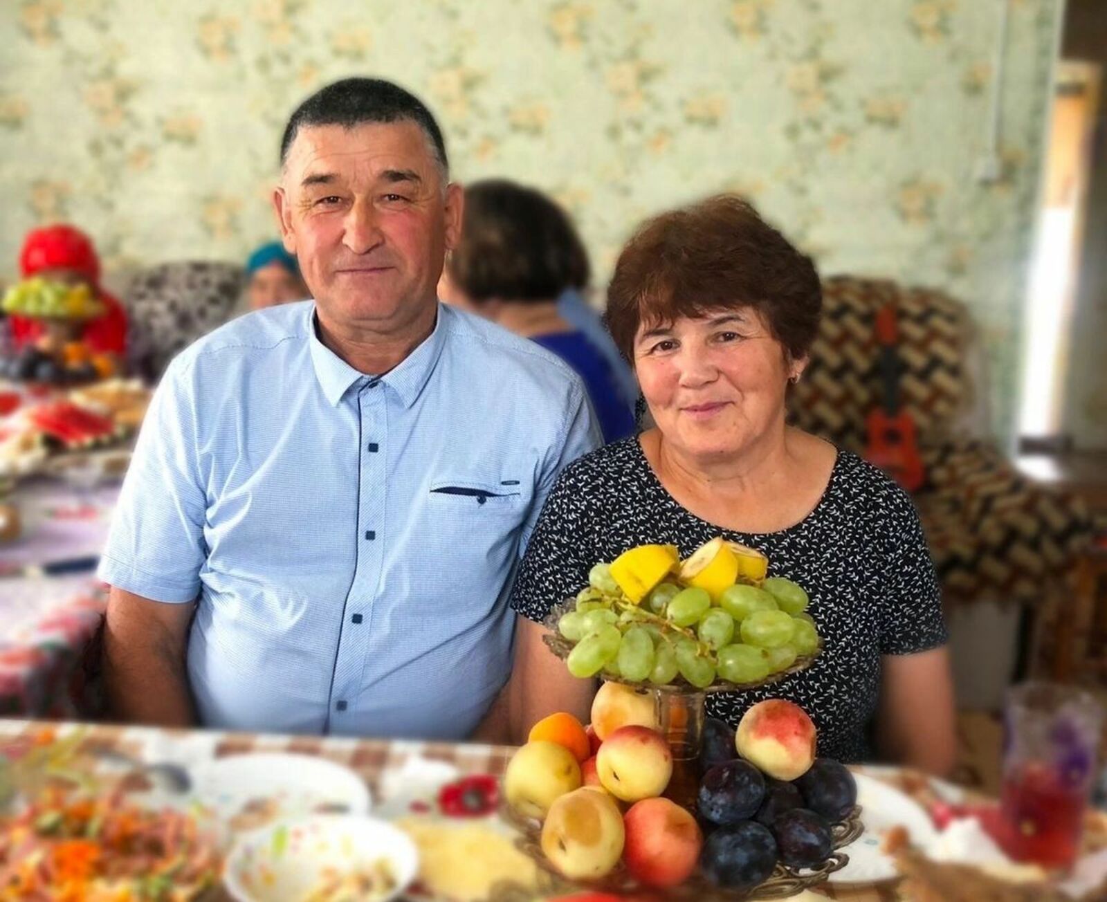 Ике уңған йәрәшһә, бәхет барыр йәнәшә