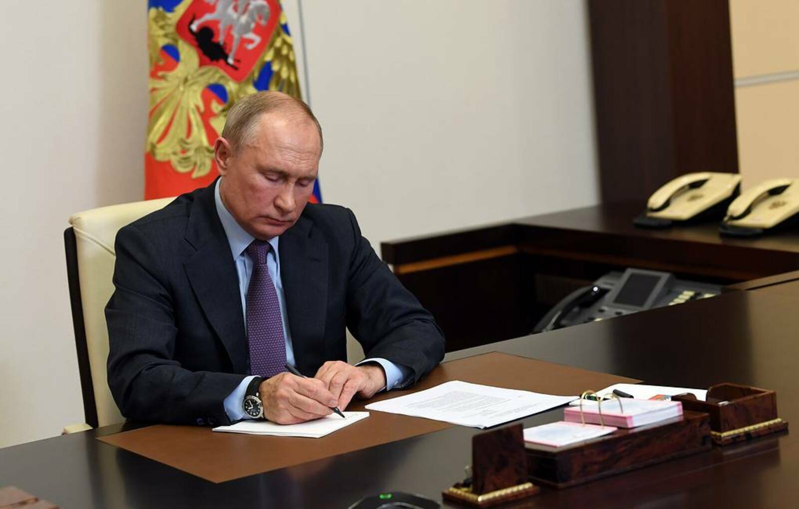 Путин Башҡортостанда ҙур сара үткәреү тураһында бойороҡҡа ҡул ҡуйҙы